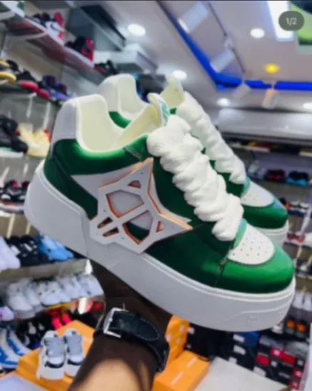 Photo Principale - Petites Annonces | Male Shoes, Simbock, Yaoundé, Cameroun | Vêtements, chaussures et autres  > Chaussures pour hommes