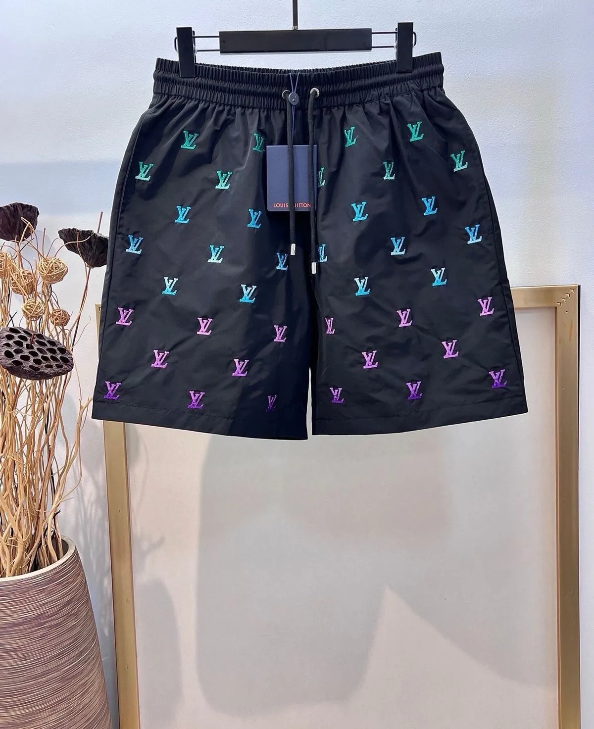 Photo de Galerie 1 - Petites Annonces | Shorts, Simbock, Yaoundé, Cameroun | Vêtements, chaussures et autres  > Vêtements pour garçons