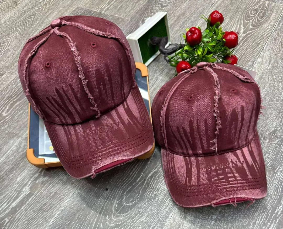 Photo de Galerie 1 - Petites Annonces | 🧢 Stylish Denim Caps For Sale, Bonduma, Buea, Cameroun | Vêtements, chaussures et autres 