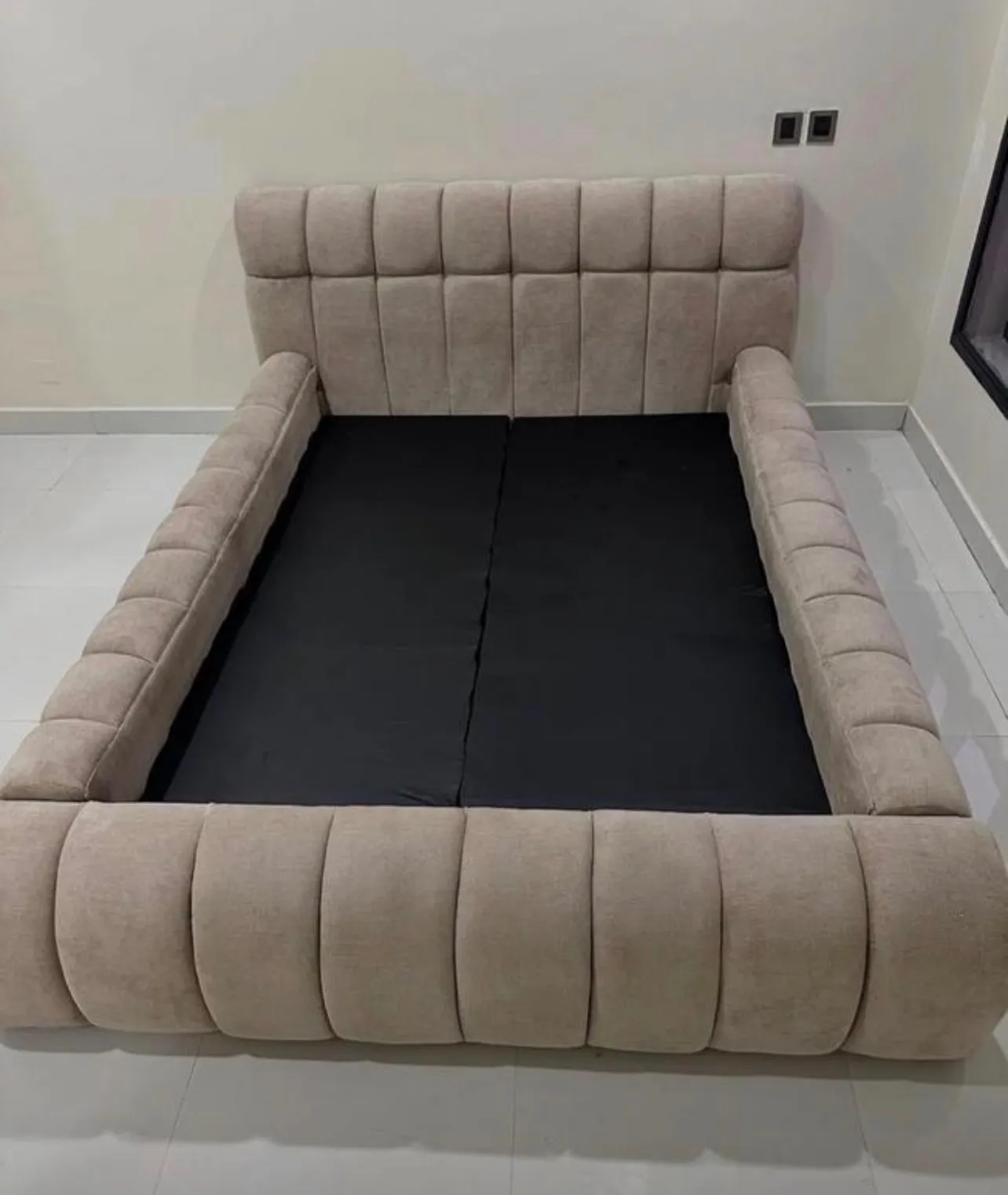 Photo de Galerie 2 - Petites Annonces | Classic Beds, Simbock, Yaoundé, Cameroun | Maison, aliments et jardin  > Meubles
