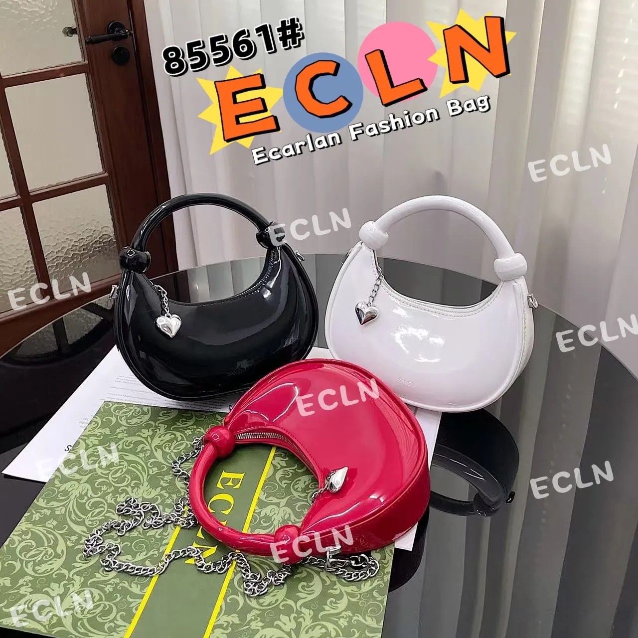 Photo de Galerie 1 - Petites Annonces | Hand Bags, Ago palace way, Lagos, Nigéria | Vêtements, chaussures et autres  > Autres et accessoires