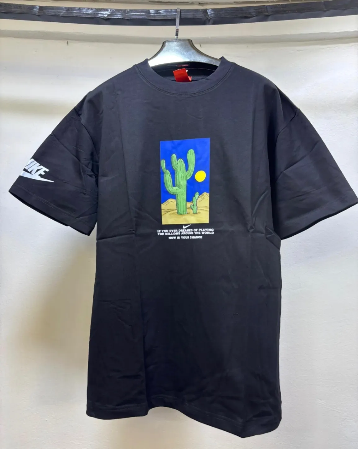 Photo de Galerie 1 - Petites Annonces | T Shirts, Odza, Yaoundé, Cameroun | Vêtements, chaussures et autres  > Vêtements pour hommes