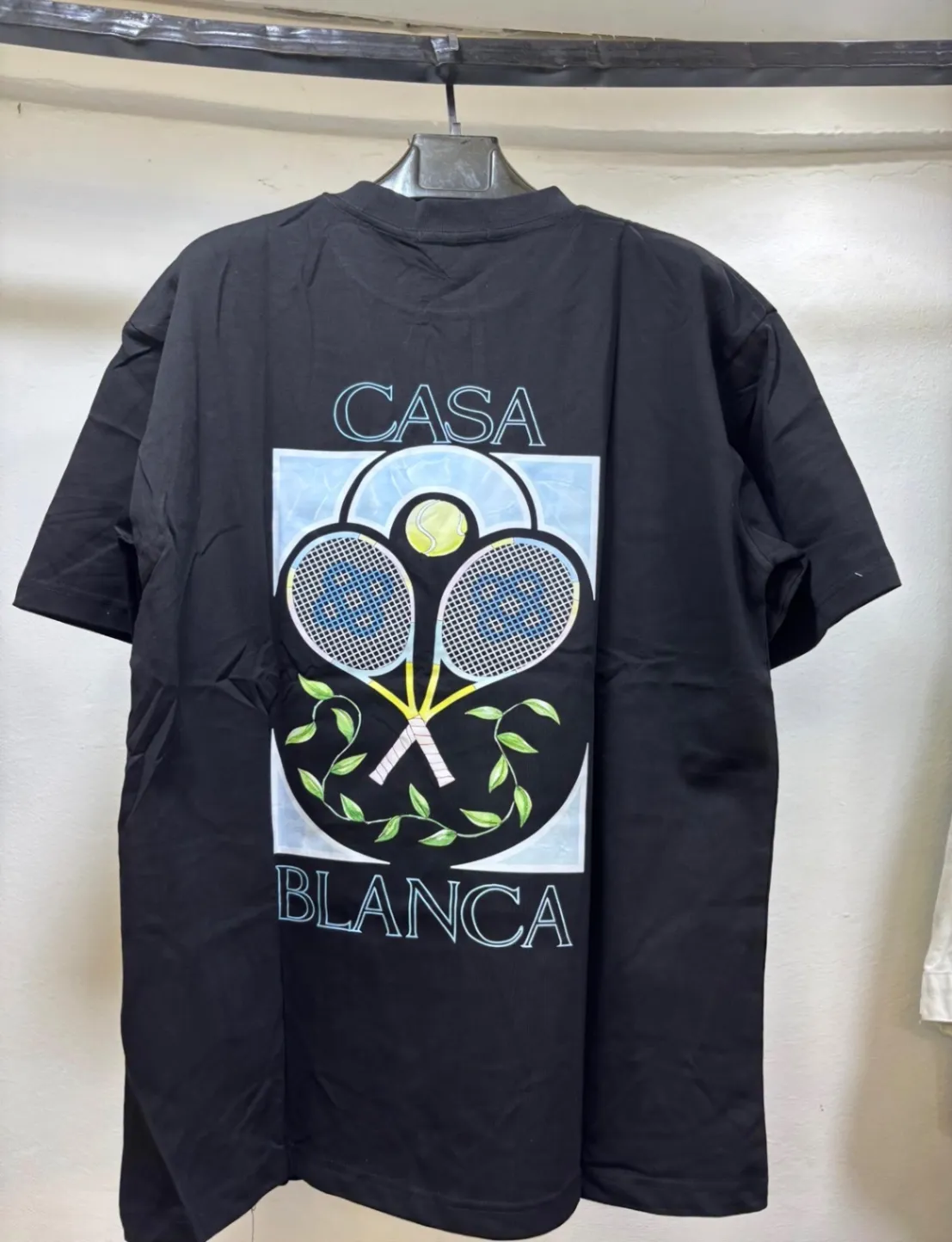 Photo de Galerie 4 - Petites Annonces | T Shirts, Odza, Yaoundé, Cameroun | Vêtements, chaussures et autres  > Vêtements pour hommes