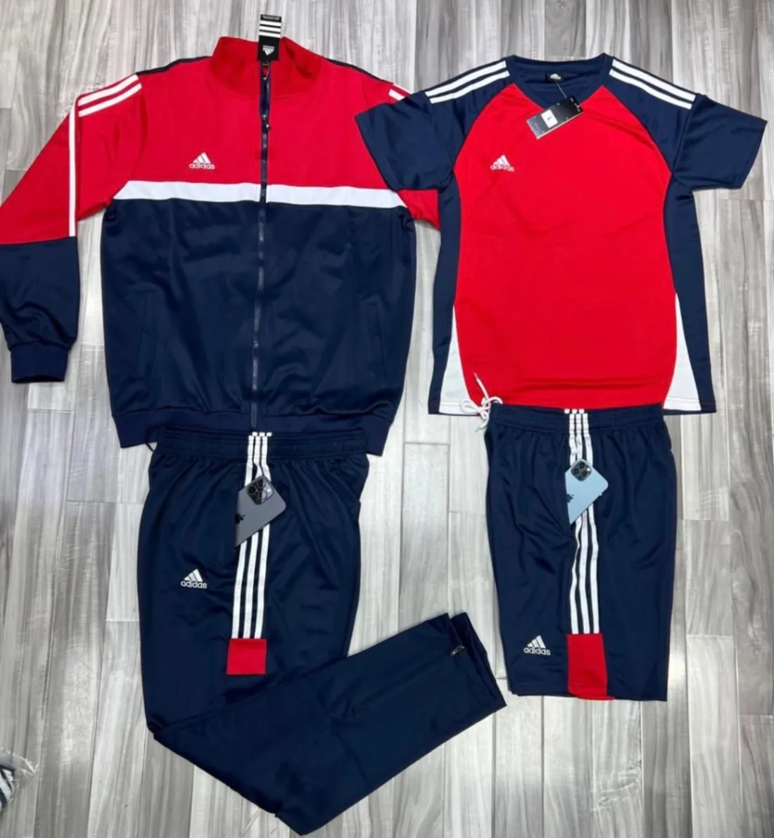 Photo de Galerie 5 - Petites Annonces | Sports Wear And Tracksuits, Biyemassi, Yaoundé, Cameroun | Vêtements, chaussures et autres  > Vêtements pour hommes