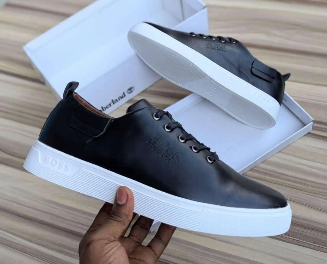 Photo de Galerie 1 - Petites Annonces | Chaussures Stylé Hommes, Akwa, Douala, Cameroun | Vêtements, chaussures et autres  > Chaussures pour hommes