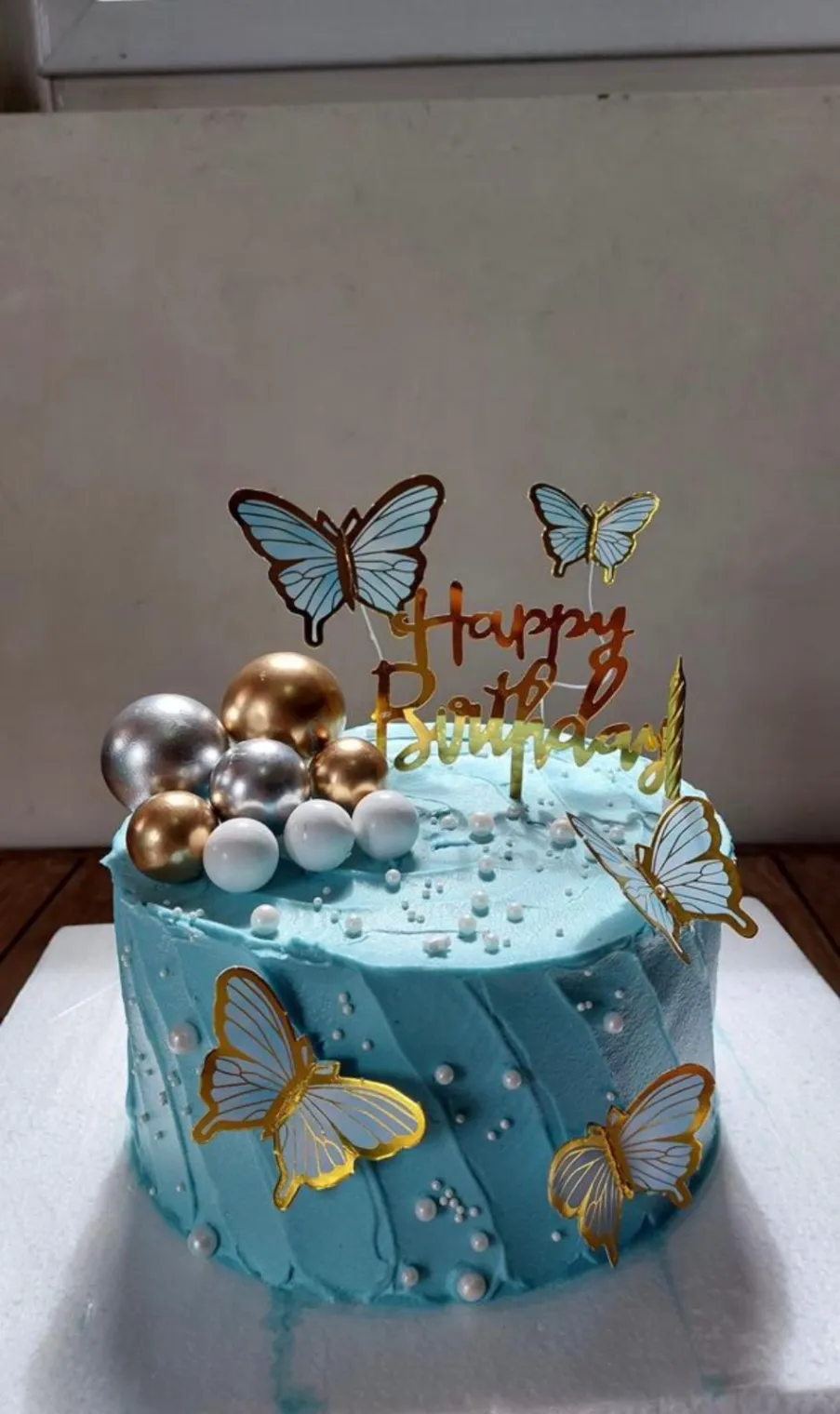 Photo de Galerie 2 - Petites Annonces | Cakes, Biyemassi, Yaoundé, Cameroun | Général et autres  > Tous les autres articles