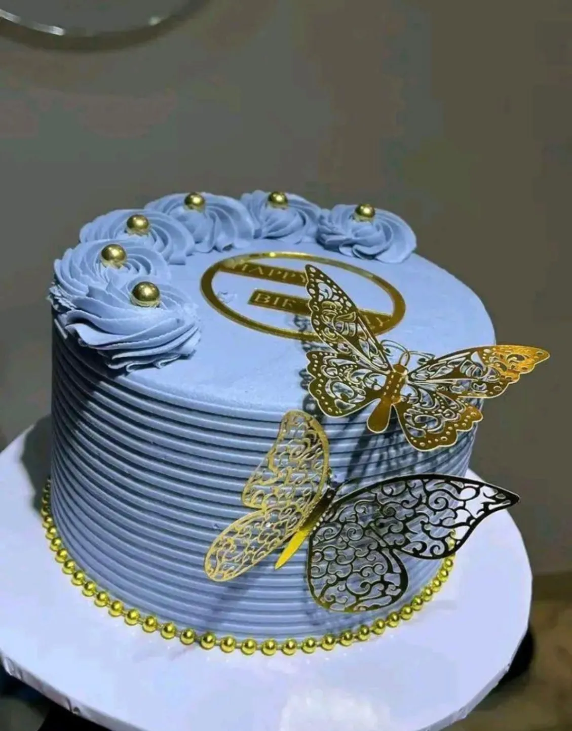 Photo de Galerie 4 - Petites Annonces | Cakes, Biyemassi, Yaoundé, Cameroun | Général et autres  > Tous les autres articles