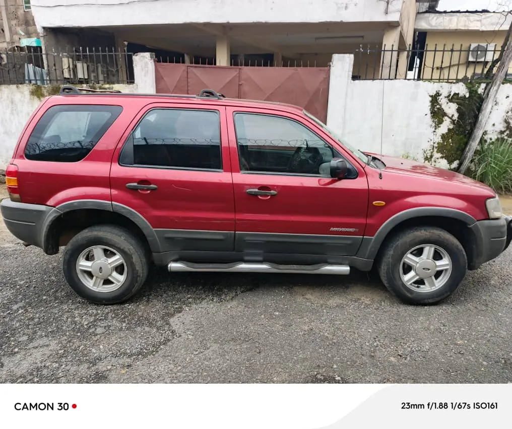 Photo Principale - Petites Annonces | Ford Suv 4X4 For Sale, ANGE RAPHAEL, Douala, Cameroun | Véhicules et moteurs  > Voitures et camions
