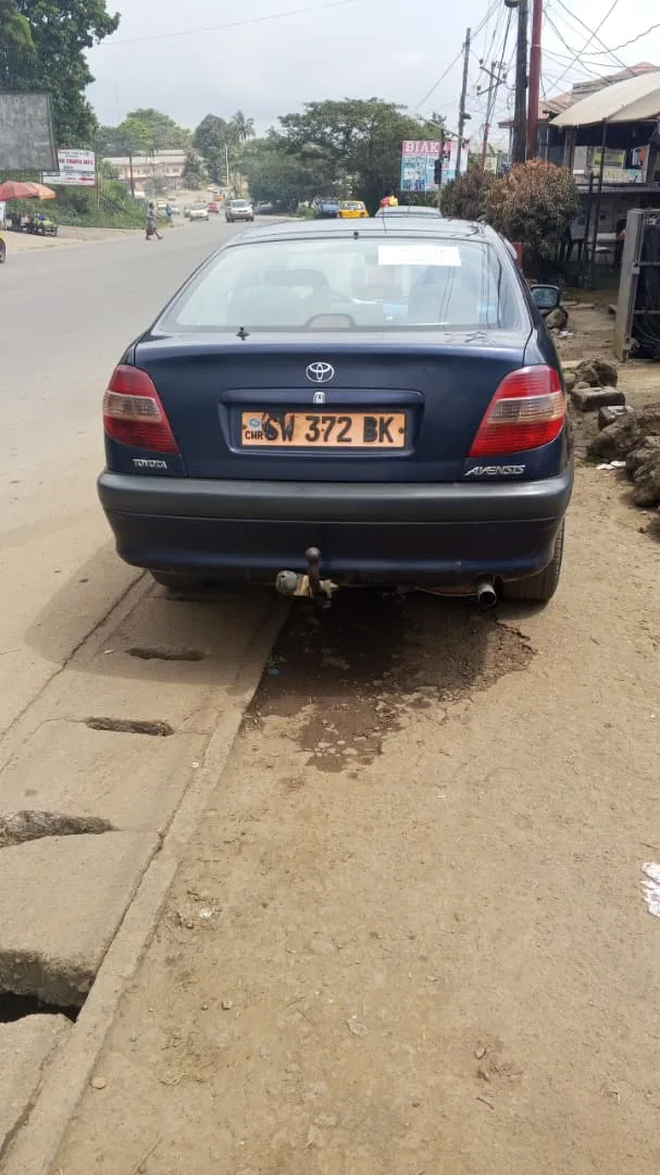 Photo de Galerie 2 - Petites Annonces | Toyota Corolla Vehicle For Sale, Santa Babara - Bouduma, Buea, Cameroun | Véhicules et moteurs  > Voitures et camions