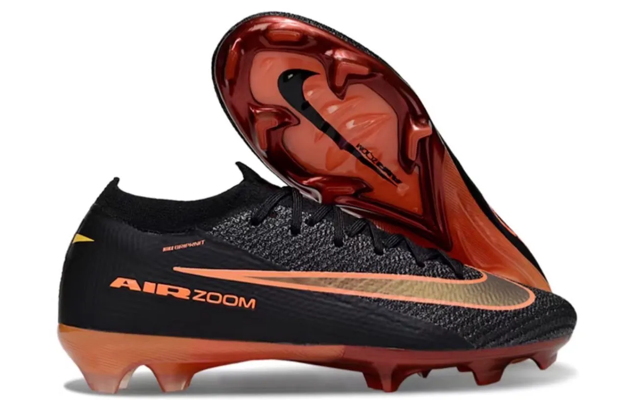 Photo de Galerie 4 - Petites Annonces | Football Equipment, Simbock, Yaoundé, Cameroun | Vêtements, chaussures et autres  > Vêtements pour hommes