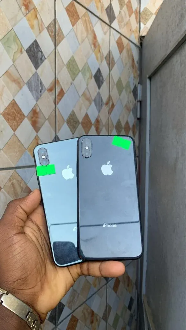Photo Principale - Petites Annonces | Iphone X, Molyko, Buea, Cameroun | Électronique et médias  > Cellulaires et accessoires