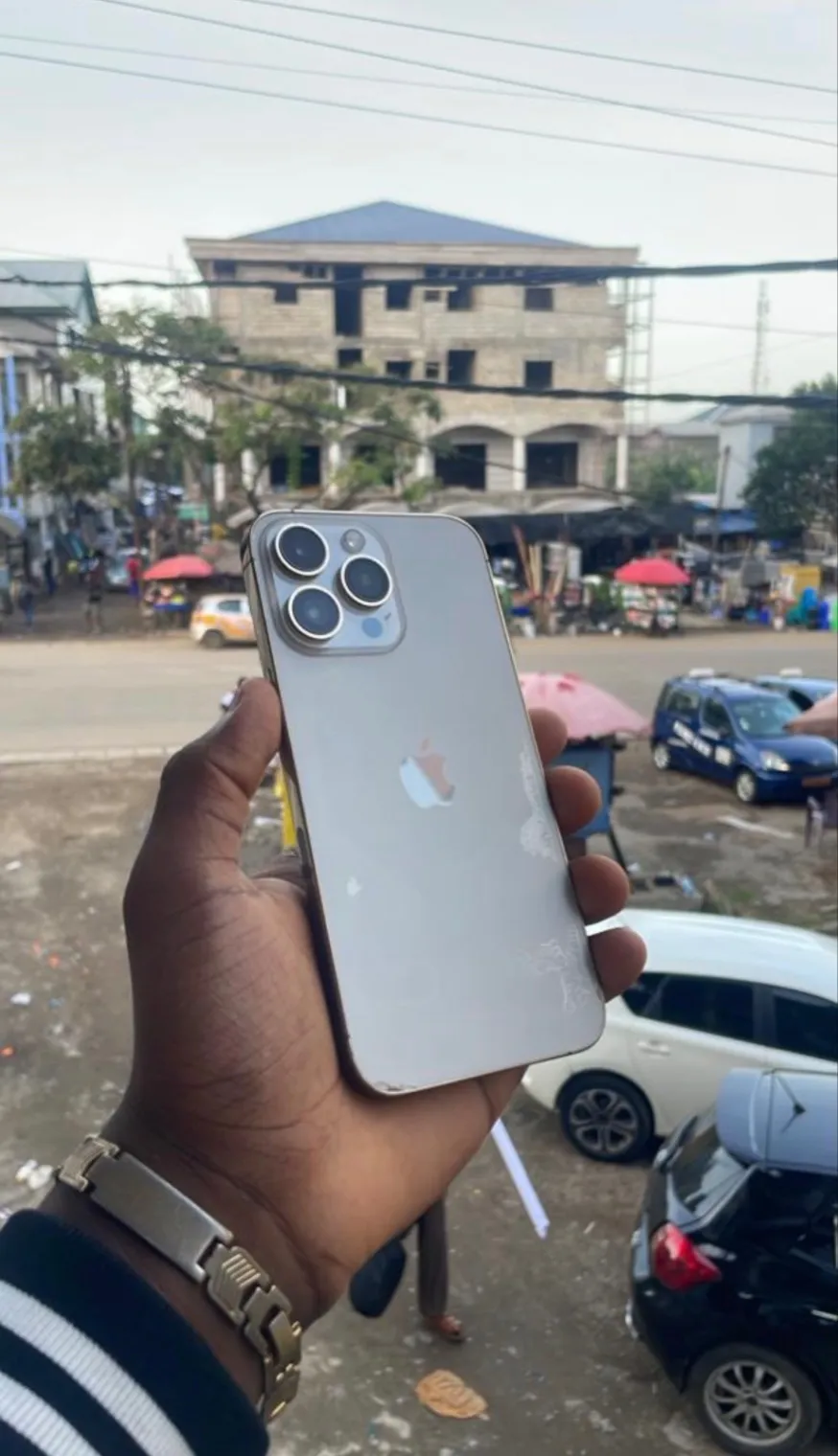 Photo de Galerie 2 - Petites Annonces | 14Pro Max., Biyemassi, Yaoundé, Cameroun | Électronique et médias  > Cellulaires et accessoires