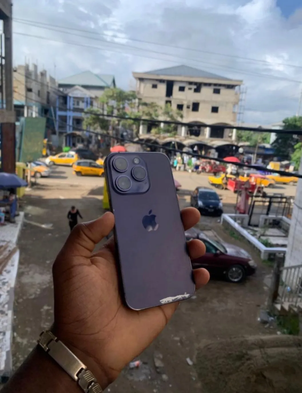 Photo de Galerie 3 - Petites Annonces | 14Pro Max., Biyemassi, Yaoundé, Cameroun | Électronique et médias  > Cellulaires et accessoires