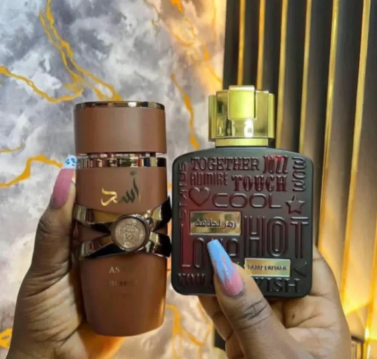 Photo Principale - Petites Annonces | Perfumes, Simbock, Yaoundé, Cameroun | Santé et beauté  > Maquillage et cosmétiques