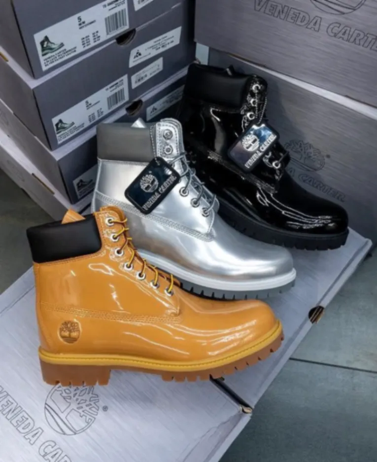 Photo Principale - Petites Annonces | Timberland Shoes, Simbock, Yaoundé, Cameroun | Vêtements, chaussures et autres  > Chaussures pour hommes