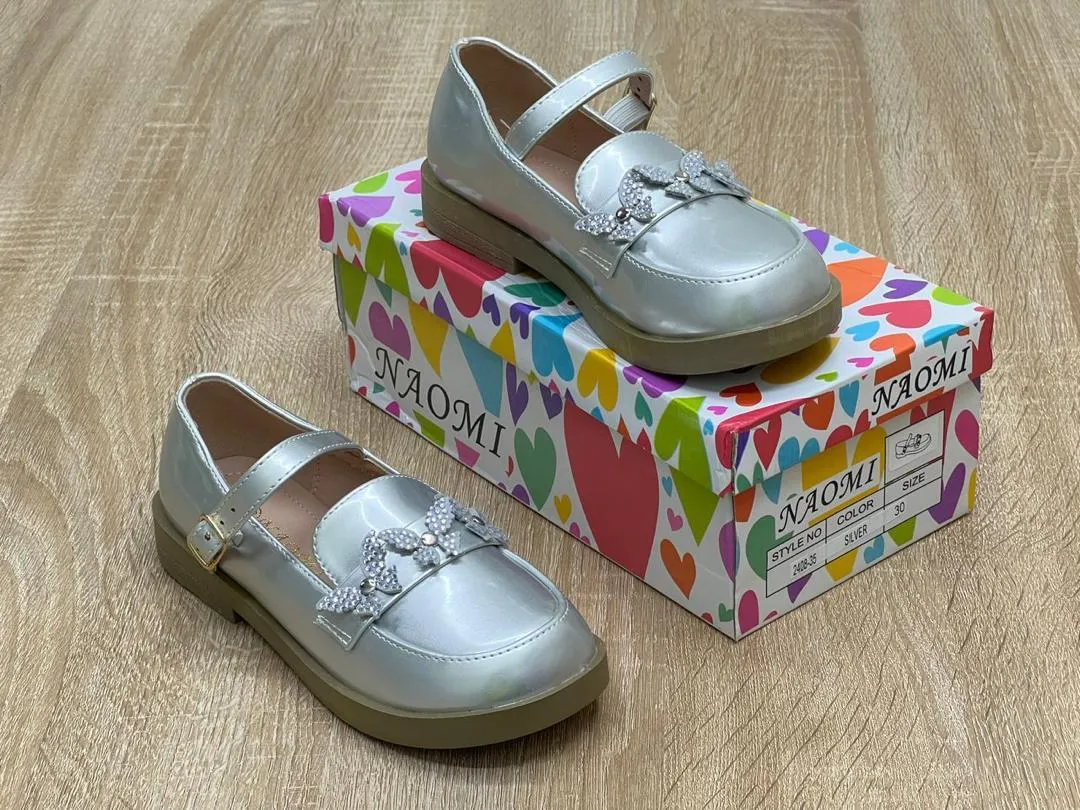 Photo de Galerie 1 - Petites Annonces | Your Christmas Shoes Are Here, Bonduma, Buea, Cameroun | Vêtements, chaussures et autres  > Chaussures pour filles