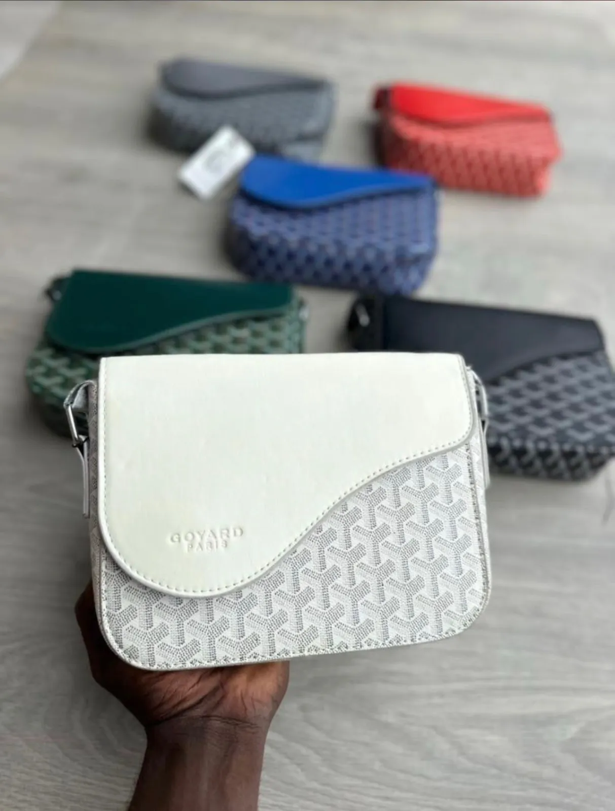 Photo de Galerie 2 - Petites Annonces | Small Bags, Biyemassi, Yaoundé, Cameroun | Vêtements, chaussures et autres  > Chaussures pour femmes