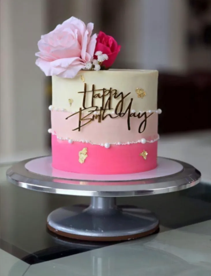 Photo Principale - Petites Annonces | Cakes, Obili, Yaoundé, Cameroun | Général et autres  > Tous les autres articles