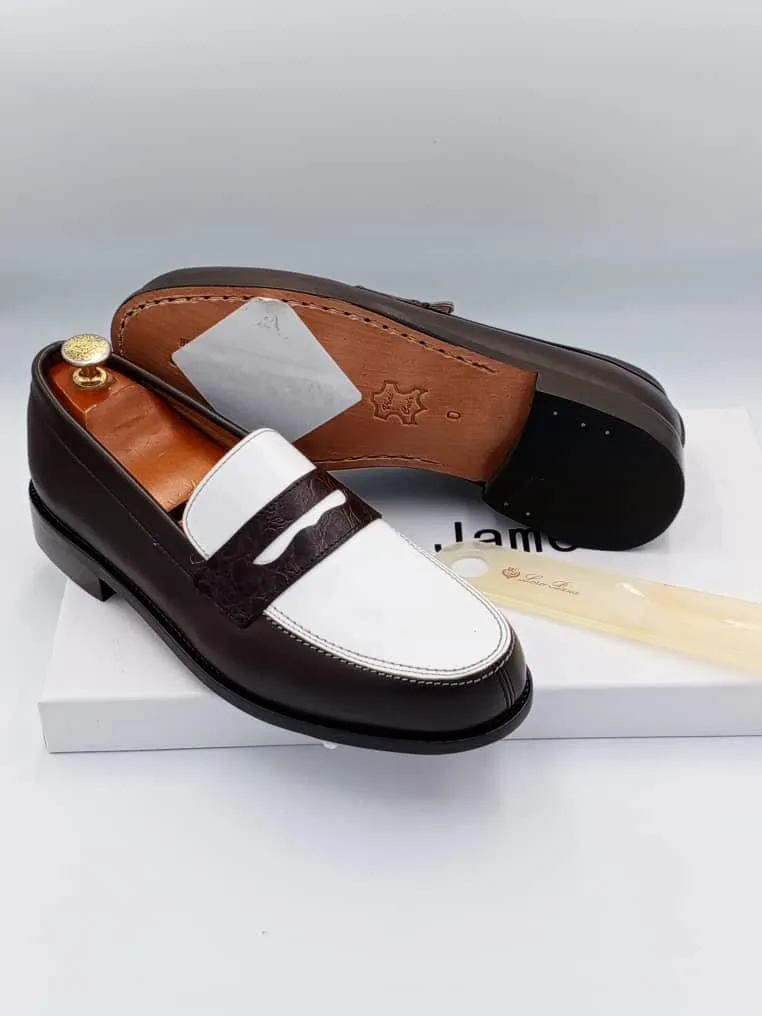 Photo Principale - Petites Annonces | Step Into Style With These Unique Leather Loafers! 👞🔥, Bonduma, Buea, Cameroun | Vêtements, chaussures et autres  > Chaussures pour hommes