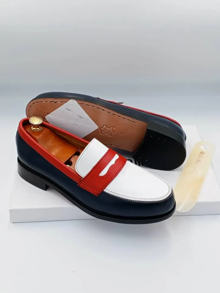Photo de Galerie 3 - Petites Annonces | Step Into Style With These Unique Leather Loafers! 👞🔥, Bonduma, Buea, Cameroun | Vêtements, chaussures et autres  > Chaussures pour hommes