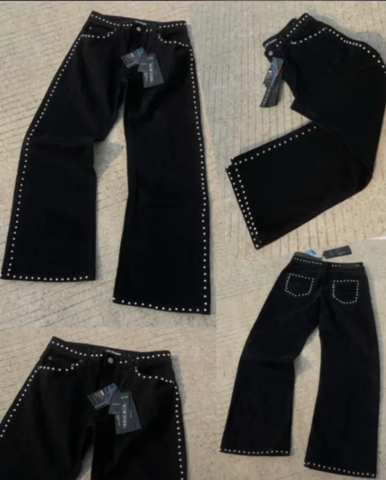 Main Photo - Marketplace | Baggy Jeans, Simeyong, Yaoundé, Cameroon | Clothing, Shoes, & Others  > Men's clothing