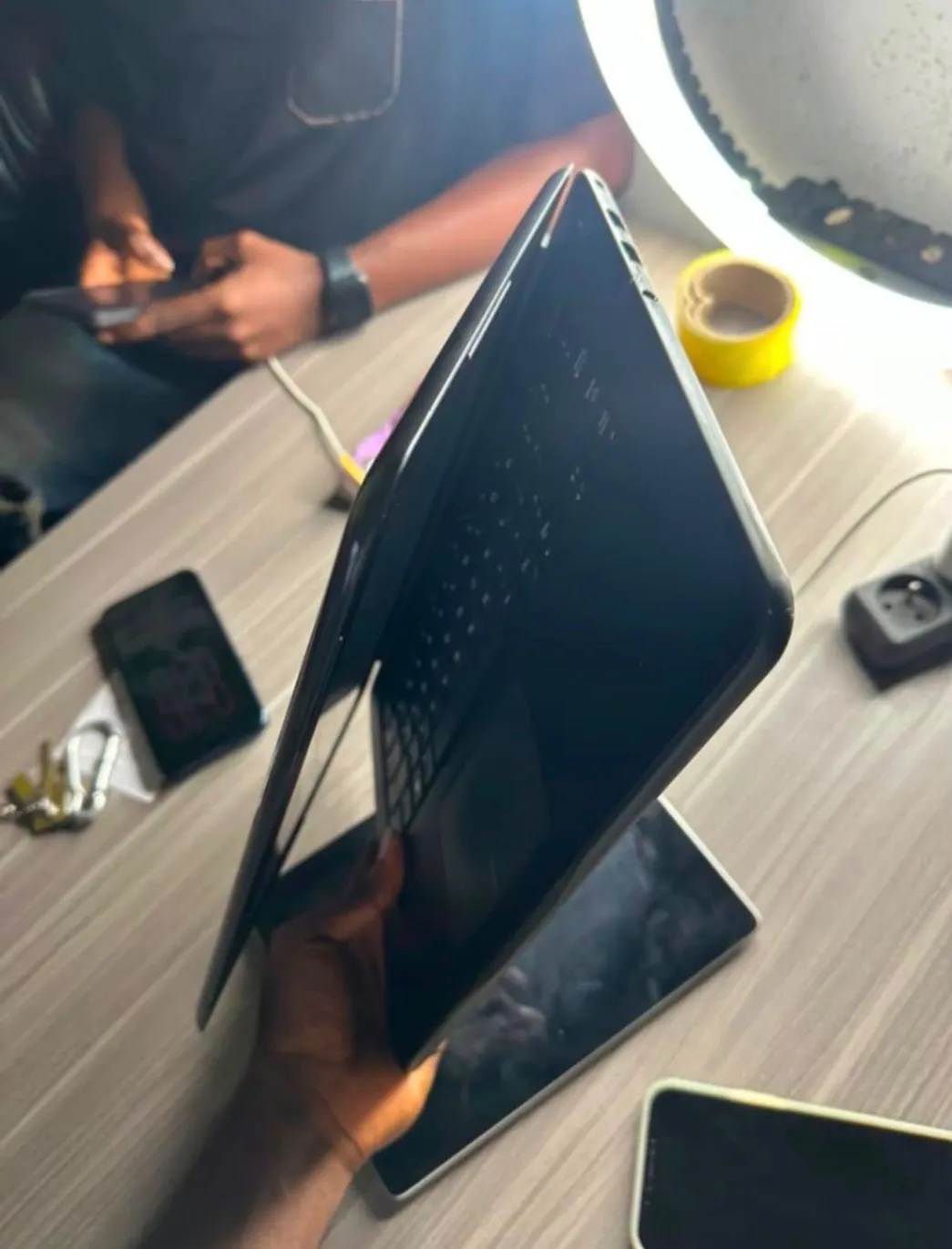 Gallery Photo 2 - Marketplace | Laptop, Simbock, Yaoundé, Cameroon | Electronics & Media  > Computers & Accessories