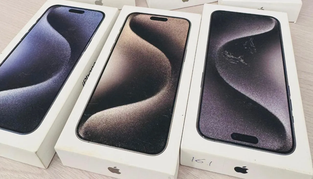 Gallery Photo 1 - Marketplace | Iphone 15 Pro Max, Akwa-dubai, Douala, Cameroon | Electronics & Media  > Cell phones & Accessories