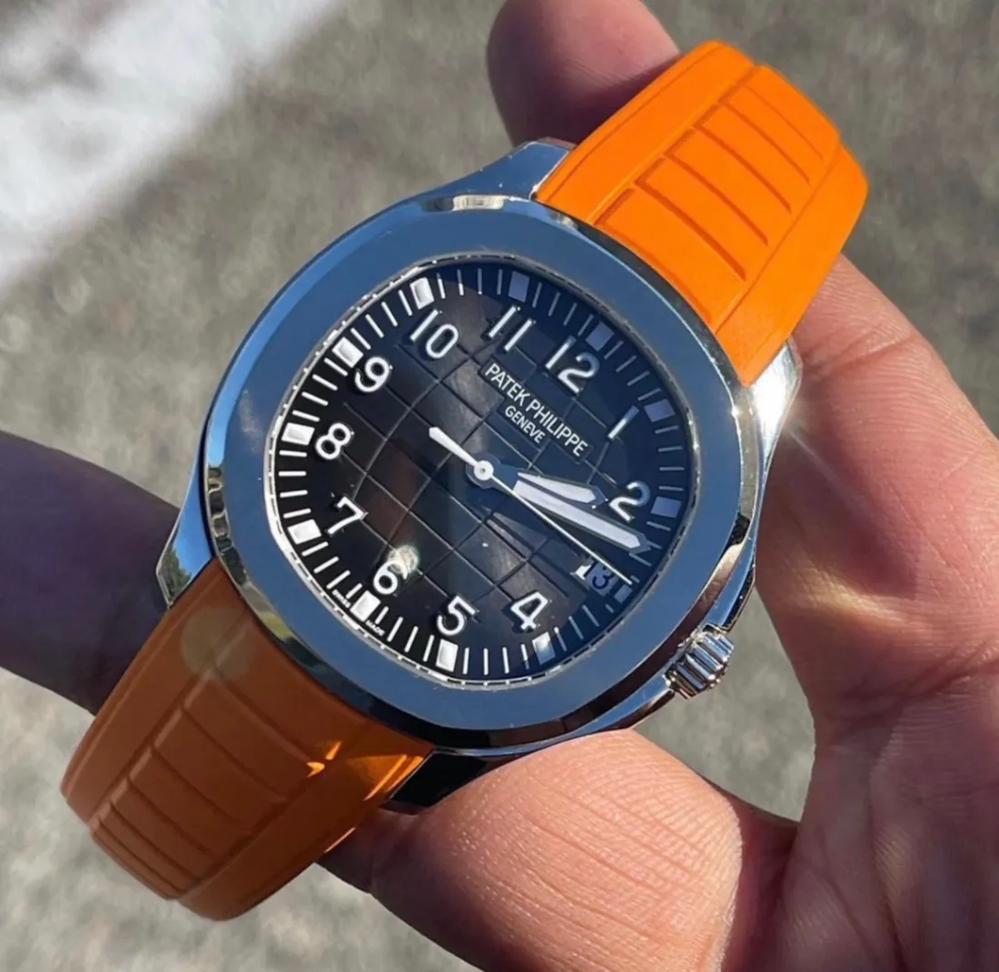Photo de Galerie 1 - Petites Annonces | Patek Phillip Watch, Simbock, Yaoundé, Cameroun | Vêtements, chaussures et autres  > Bijoux et accessoires