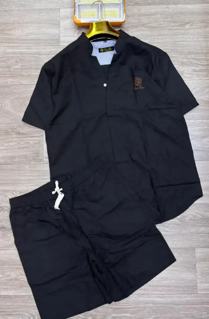 Photo Principale - Petites Annonces | Ensemble Hommes Deux Pièces, Nkololoun, Douala, Cameroun | Vêtements, chaussures et autres  > Vêtements pour hommes