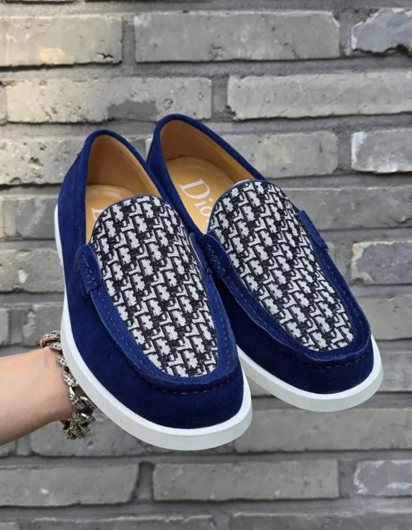 Photo de Galerie 3 - Petites Annonces | Classy Designer Men’s Loafers 🔥, Bonduma, Buea, Cameroun | Vêtements, chaussures et autres  > Chaussures pour garçons