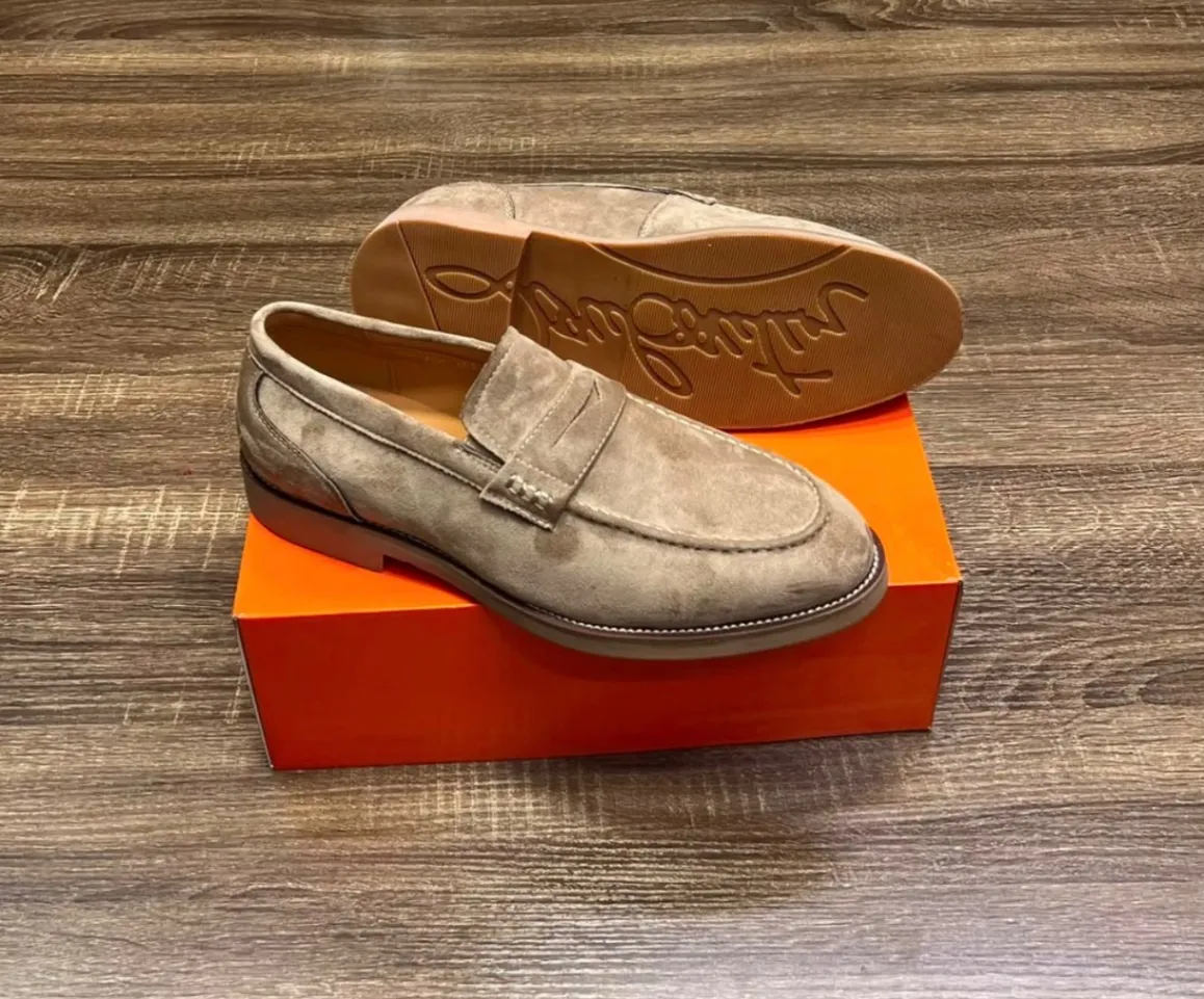 Photo de Galerie 2 - Petites Annonces | Responsable, Biyemassi, Yaoundé, Cameroun | Vêtements, chaussures et autres  > Chaussures pour hommes