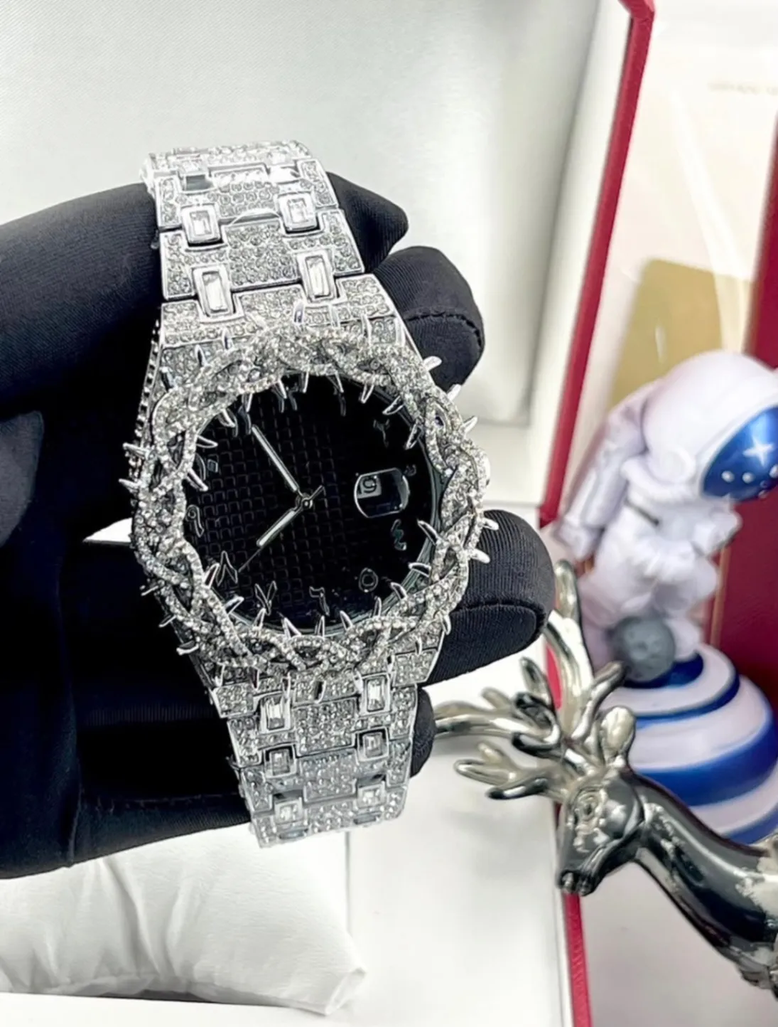 Gallery Photo 1 - Marketplace | Ice Watch, Bastos, Yaoundé, Cameroon | Clothing, Shoes, & Others  > Jewelry & Accessories