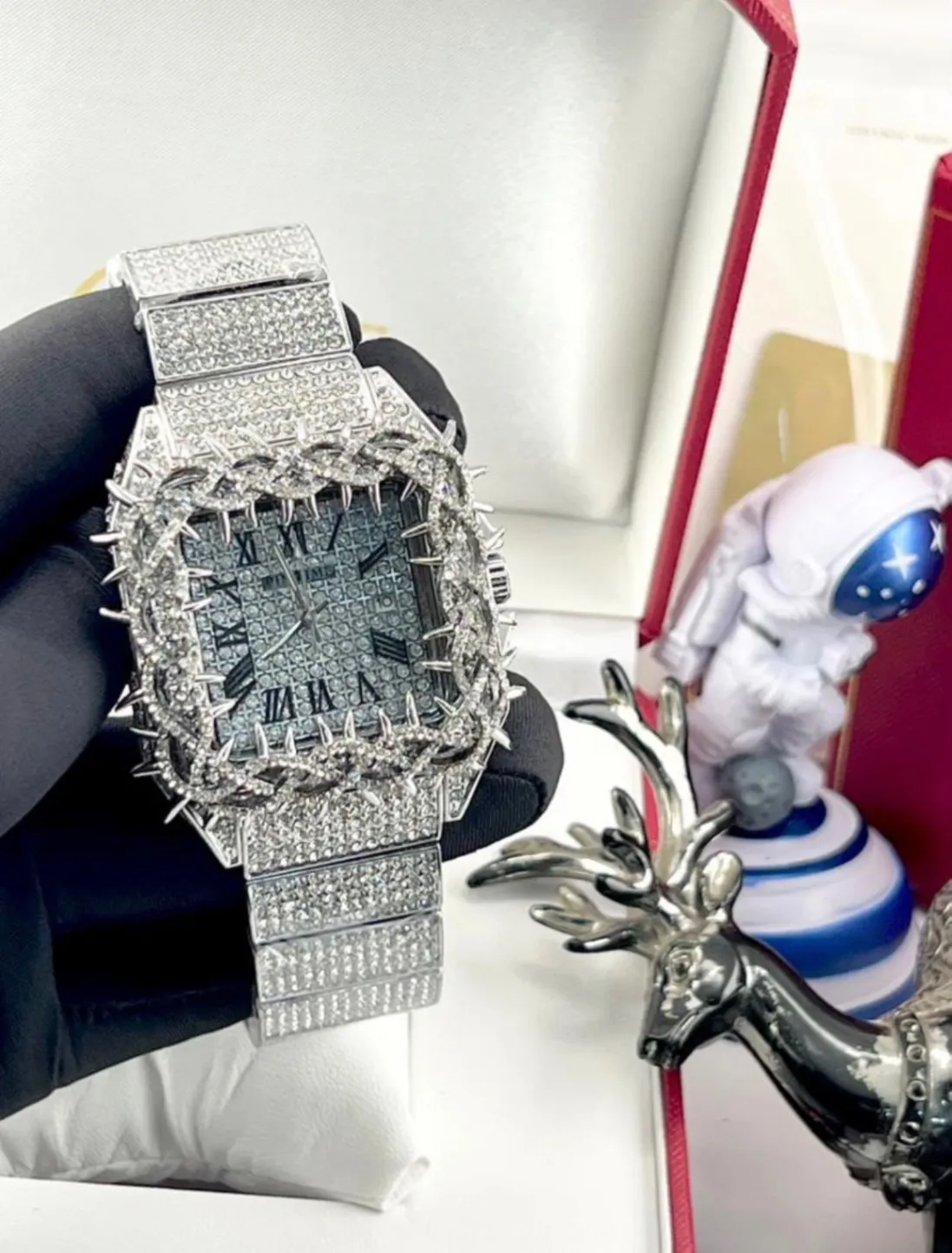 Gallery Photo 2 - Marketplace | Ice Watch, Bastos, Yaoundé, Cameroon | Clothing, Shoes, & Others  > Jewelry & Accessories