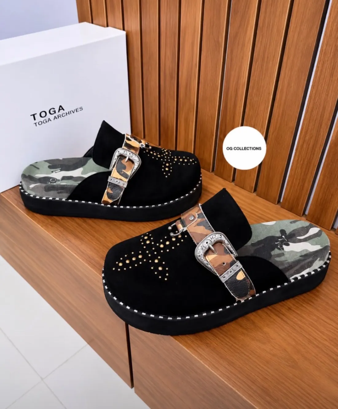 Gallery Photo 2 - Marketplace | Leather Slippers, Biyemassi, Yaoundé, Cameroon | Clothing, Shoes, & Others  > Men's shoes