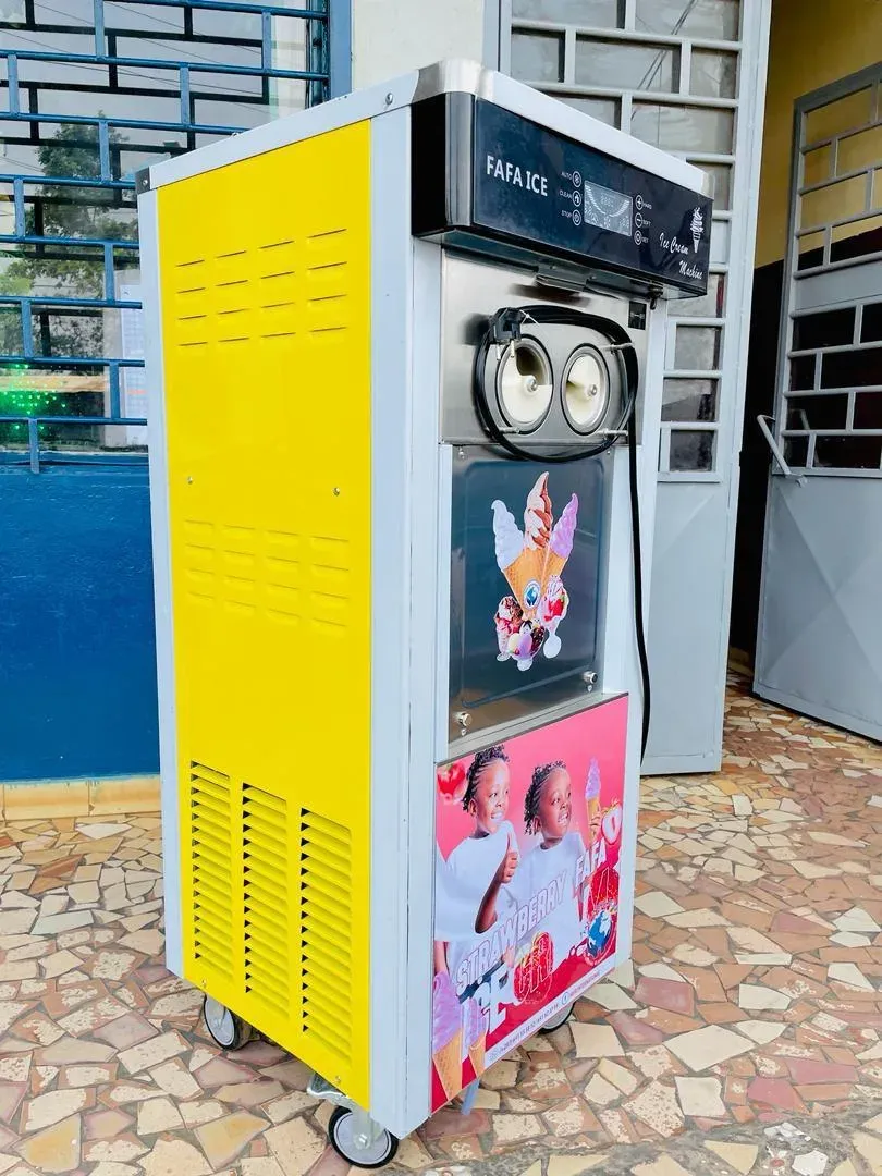 Main Photo - Marketplace | Machine A Glace, Akwa, Douala, Cameroon | Home, Food & Garden  > Food & Nutrition