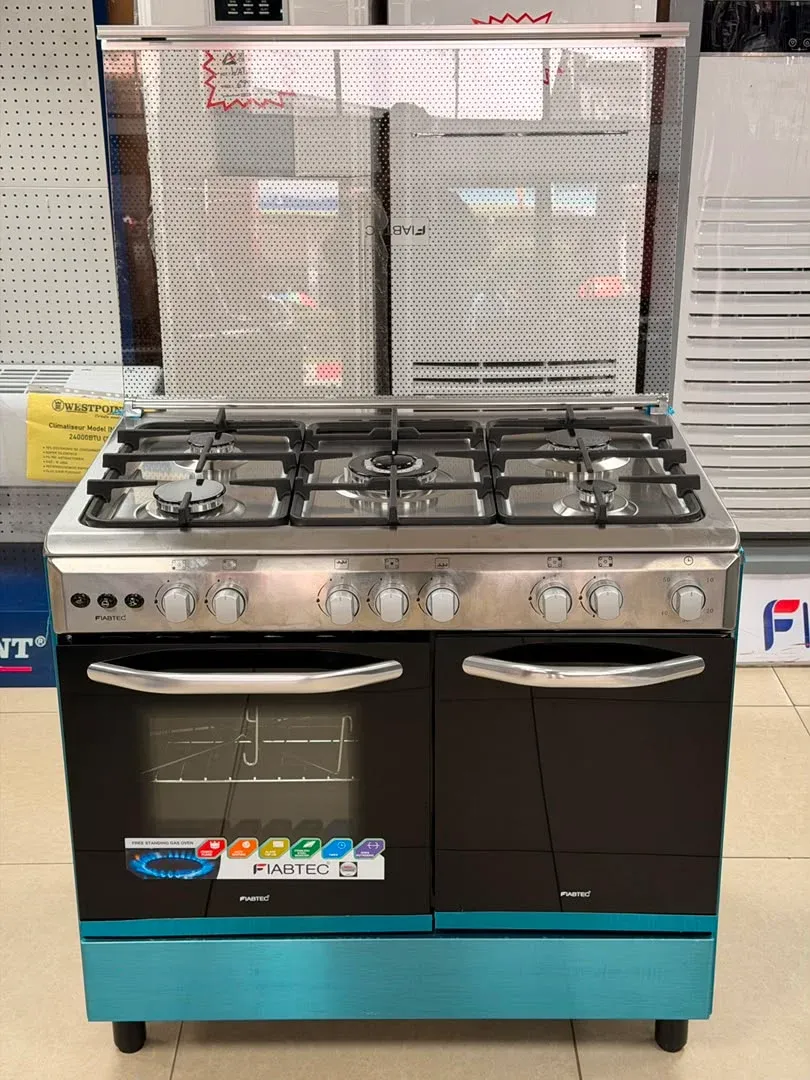 Cuisinière Cinq Foyers