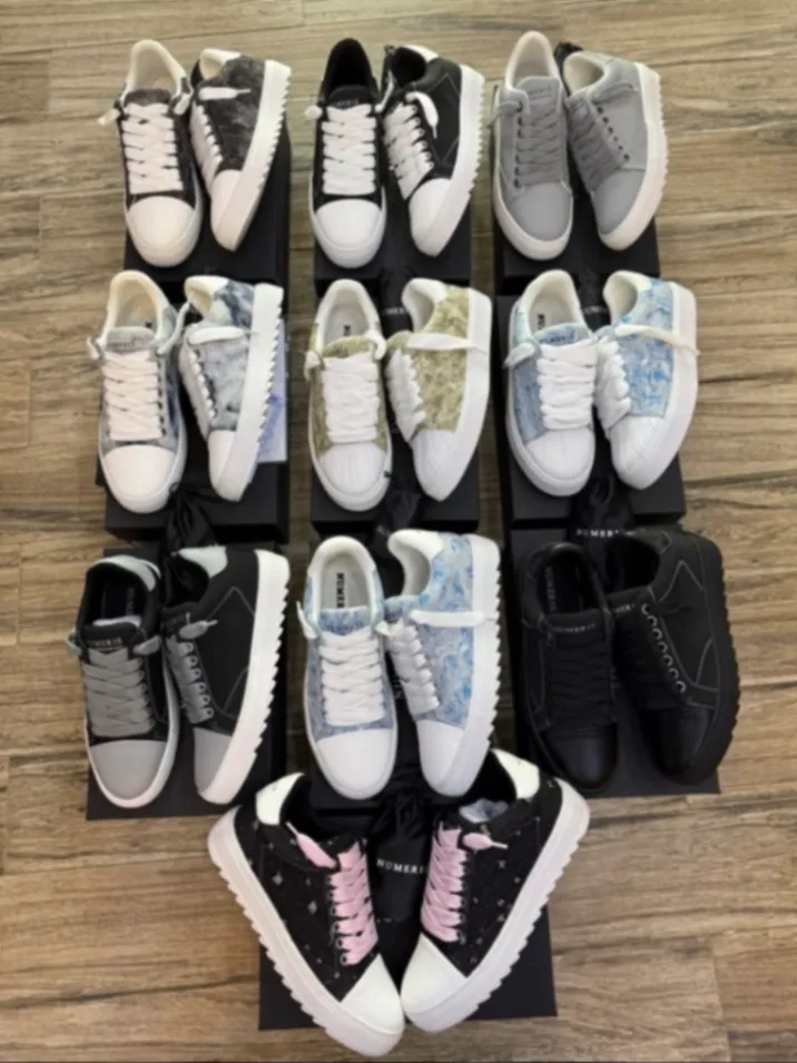 Photo Principale - Petites Annonces | Male Shoes, Biyemassi, Yaoundé, Cameroun | Vêtements, chaussures et autres  > Chaussures pour garçons