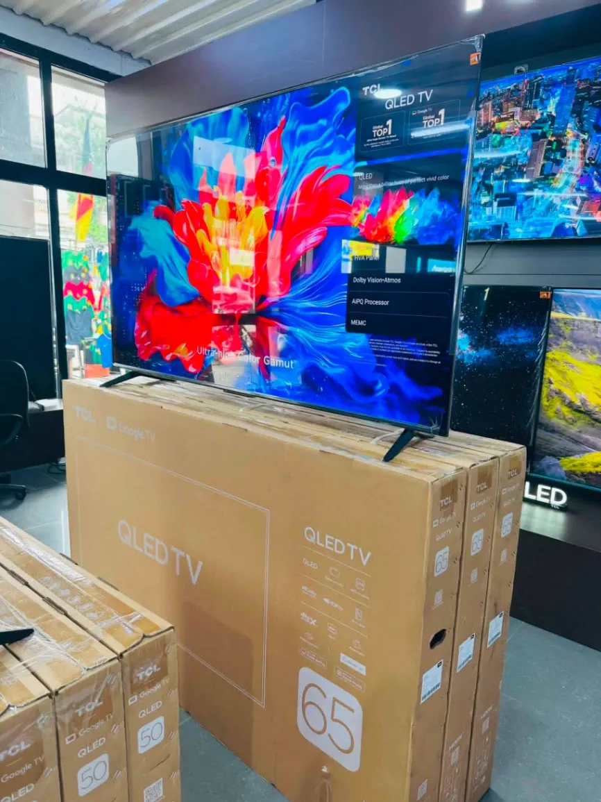 Photo Principale - Petites Annonces | Smart Tv 4K, Akwa, Douala, Cameroun | Maison, aliments et jardin  > Décoration d'intérieur