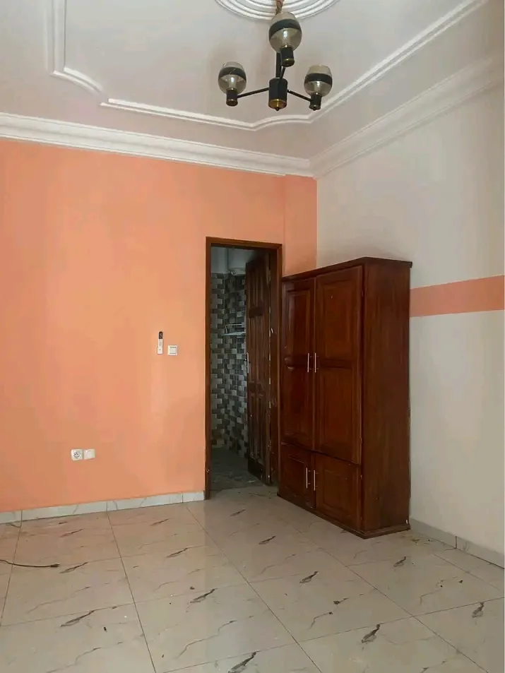 Photo Principale - Immobilier | Maison À Louer | Chambre, Logbessou II, Douala, Cameroun