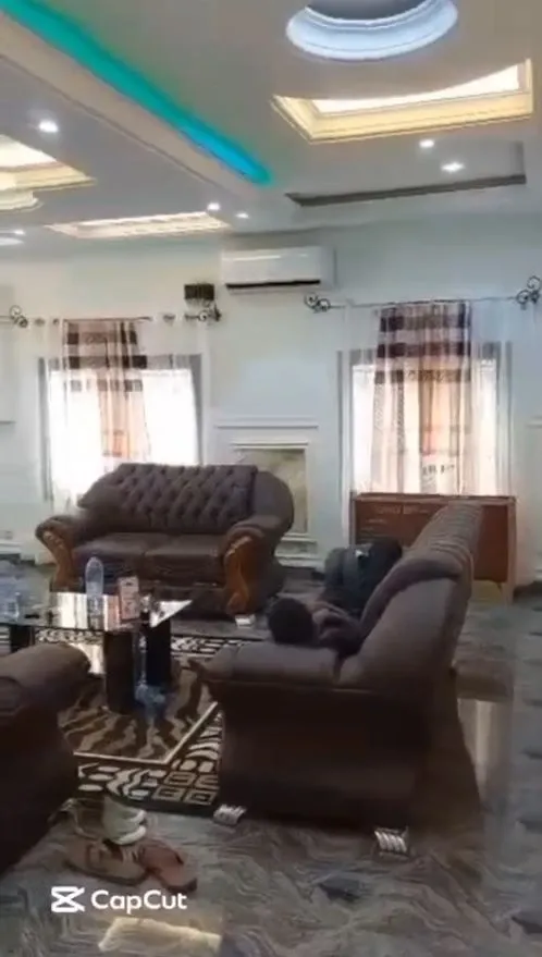 Main Photo - Real Estate | House For Sale | Property For Sale – 400M² Compound Located At Mafany Street, Limbe, Mafany Street, Limbé, Cameroon