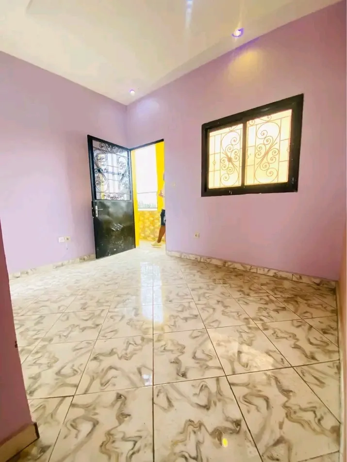 Photo Principale - Immobilier | Maison À Louer | Chambre, Makepe II, Douala, Cameroun