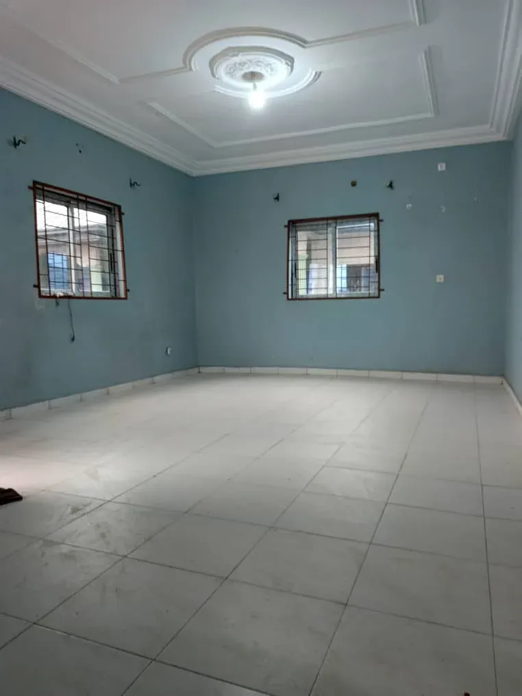 Apartments And Rooms